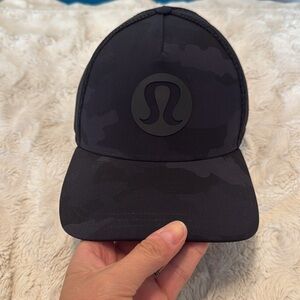Lululemon Gray Mesh Cap